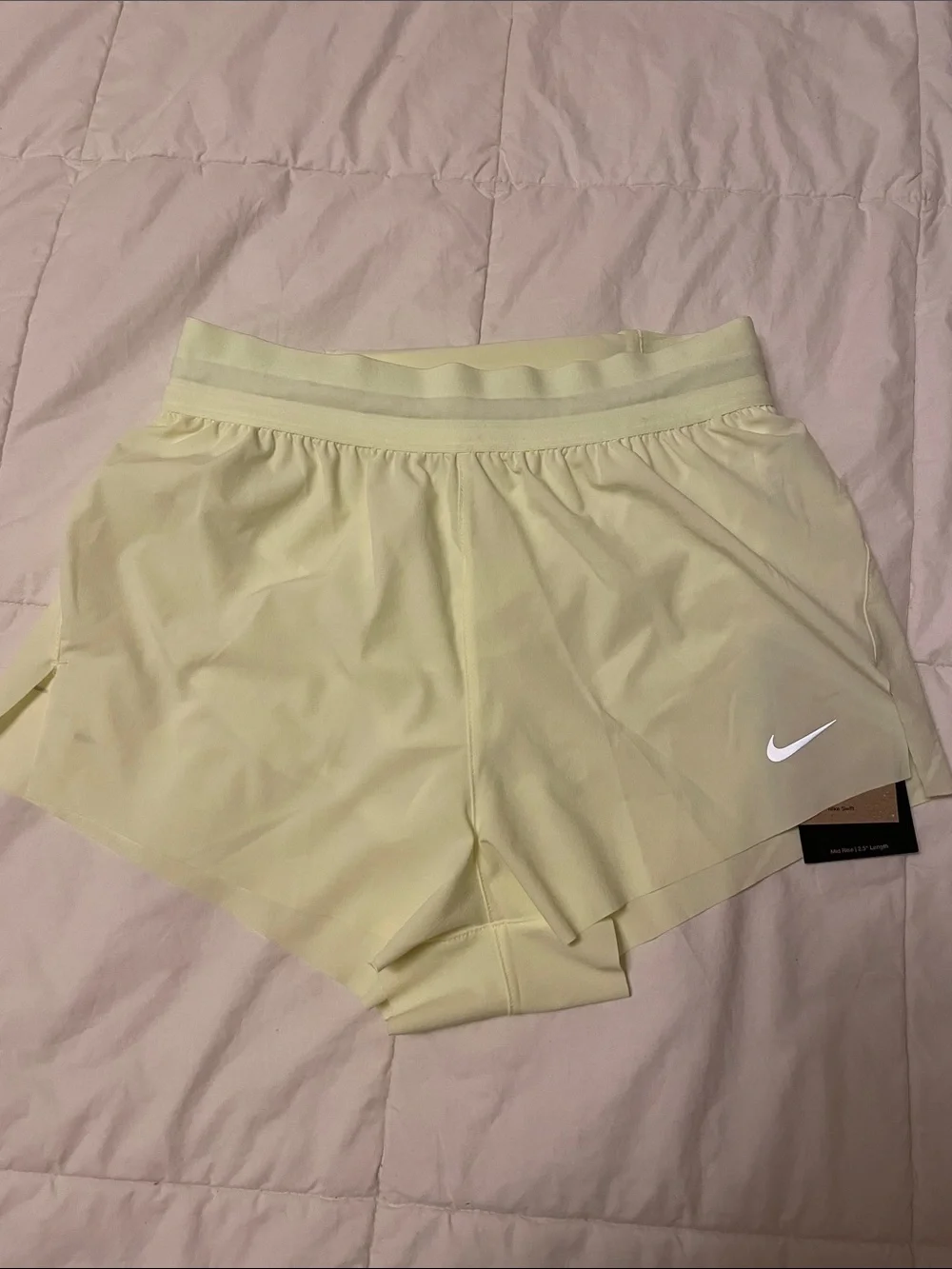 Nike Swift DRI FIT